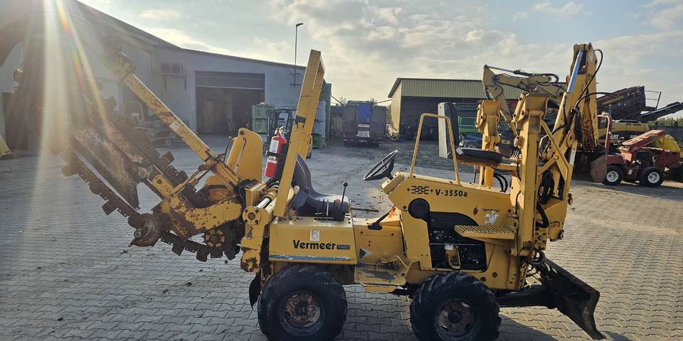 Koparka łańcuchowa Vermeer V3550 przesuw ramie kopiące pług - Траншеєкопач: фото 5 Koparka łańcuchowa Vermeer V3550 przesuw ramie kopiące pług - Траншеєкопач: фото 5