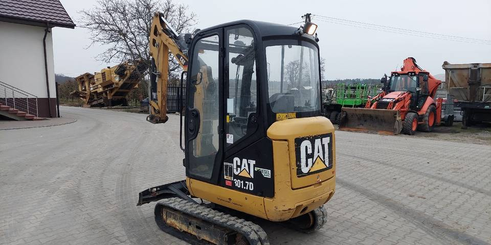 Minikoparka CAT 301.7D 2016 rok 1622h rozsuwane podwozie - Гусеничний екскаватор: фото 2 Minikoparka CAT 301.7D 2016 rok 1622h rozsuwane podwozie - Гусеничний екскаватор: фото 2