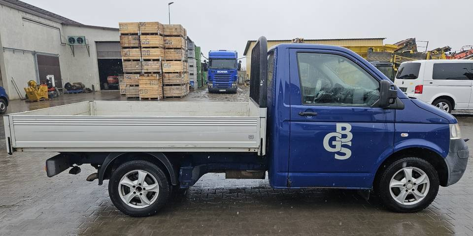 Volkswagen Transporter T5 2.5 skrzynia FV23% klima automat Webasto - Легка бортова вантажівка: фото 5 Volkswagen Transporter T5 2.5 skrzynia FV23% klima automat Webasto - Легка бортова вантажівка: фото 5