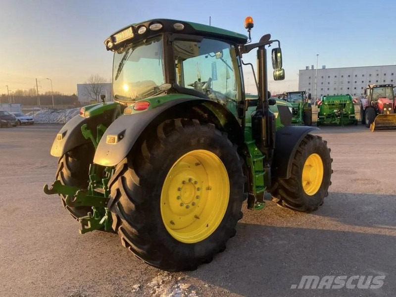 John Deere 6215R - Трактор: фото 3 John Deere 6215R - Трактор: фото 3