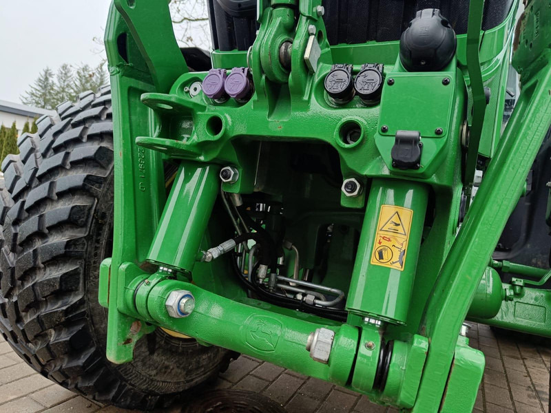 Трактор John Deere 6R 185: фото 13 Трактор John Deere 6R 185: фото 13