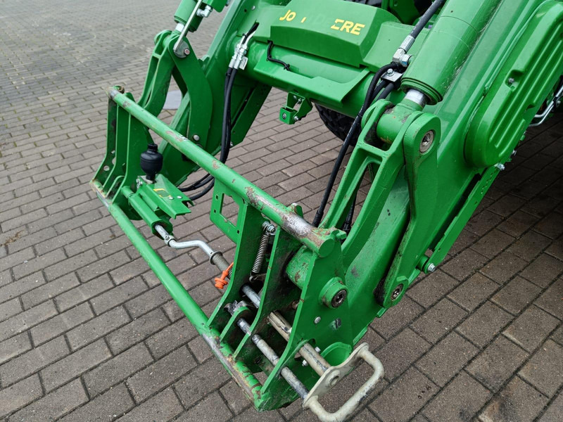 Трактор John Deere 6R 185: фото 14 Трактор John Deere 6R 185: фото 14