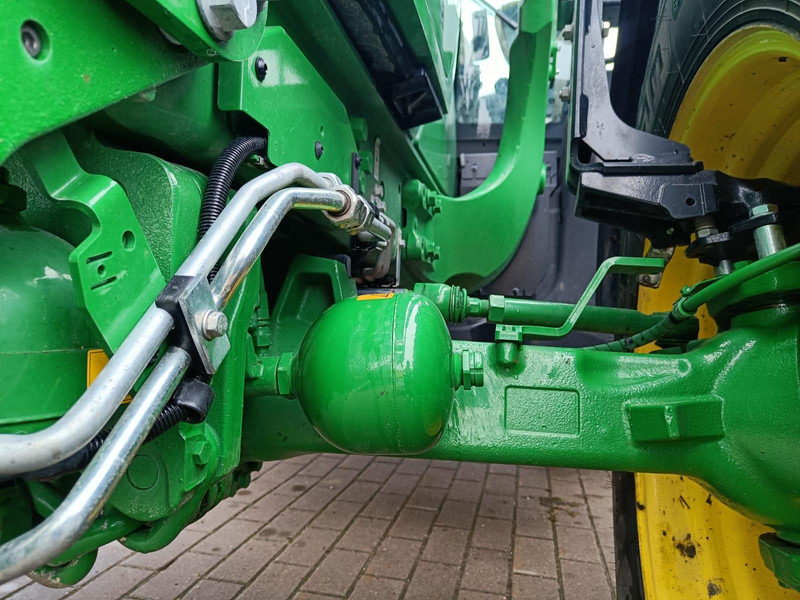 Трактор John Deere 6R 185: фото 9 Трактор John Deere 6R 185: фото 9