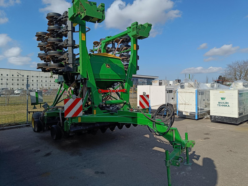 John Deere 750 A - Сівалка точного висіву: фото 1 John Deere 750 A - Сівалка точного висіву: фото 1