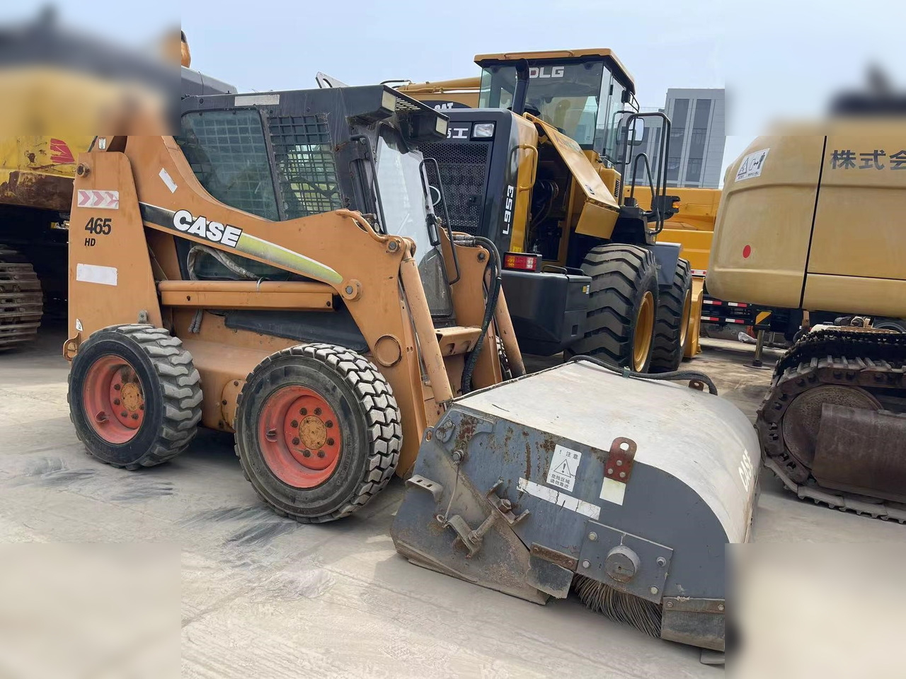 CASE 85XT - Міні-навантажувач: фото 3 CASE 85XT - Міні-навантажувач: фото 3