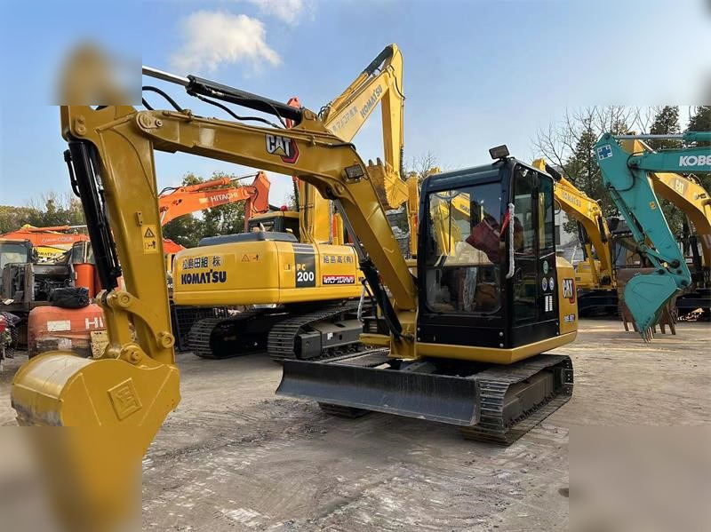 CATERPILLAR 305.5E - Міні-екскаватор: фото 3 CATERPILLAR 305.5E - Міні-екскаватор: фото 3