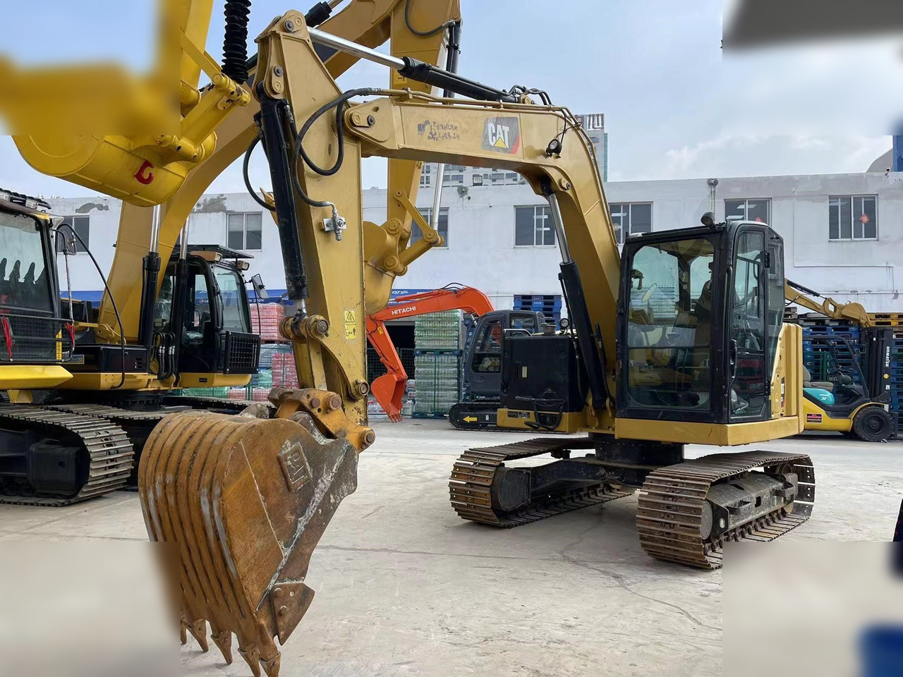 CATERPILLAR 307.5 - Гусеничний екскаватор: фото 2 CATERPILLAR 307.5 - Гусеничний екскаватор: фото 2