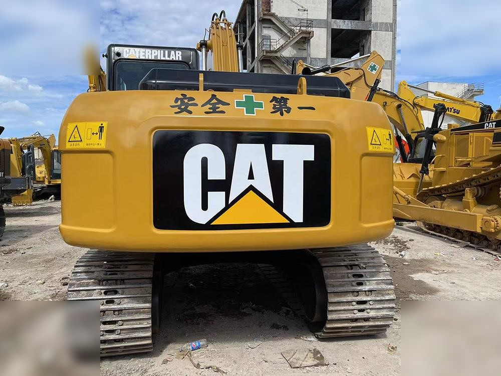 CATERPILLAR 315D - Гусеничний екскаватор: фото 2 CATERPILLAR 315D - Гусеничний екскаватор: фото 2