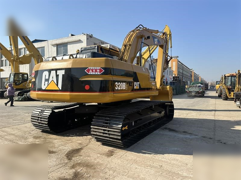 CATERPILLAR 320BL - Гусеничний екскаватор: фото 4 CATERPILLAR 320BL - Гусеничний екскаватор: фото 4
