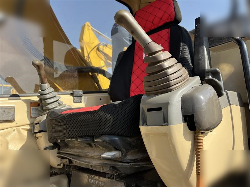 CATERPILLAR 320BL - Гусеничний екскаватор: фото 4 CATERPILLAR 320BL - Гусеничний екскаватор: фото 4