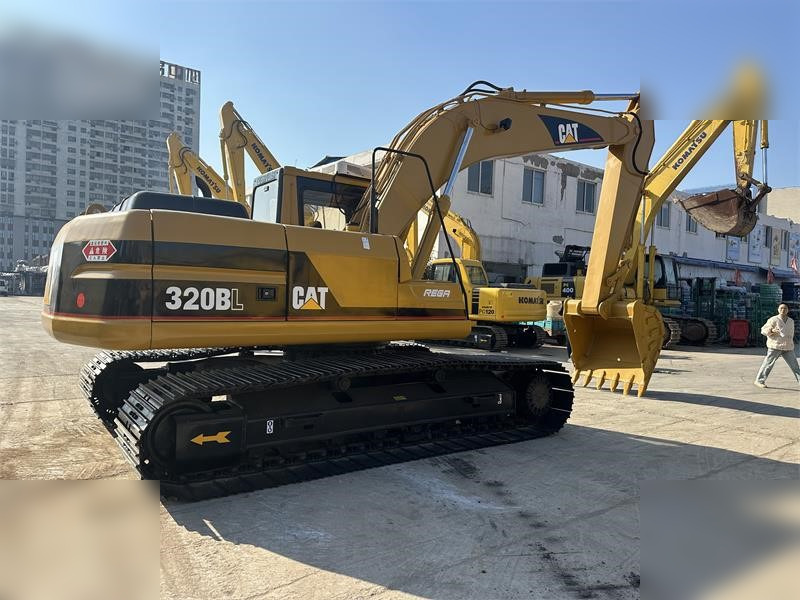 CATERPILLAR 320BL - Гусеничний екскаватор: фото 3 CATERPILLAR 320BL - Гусеничний екскаватор: фото 3