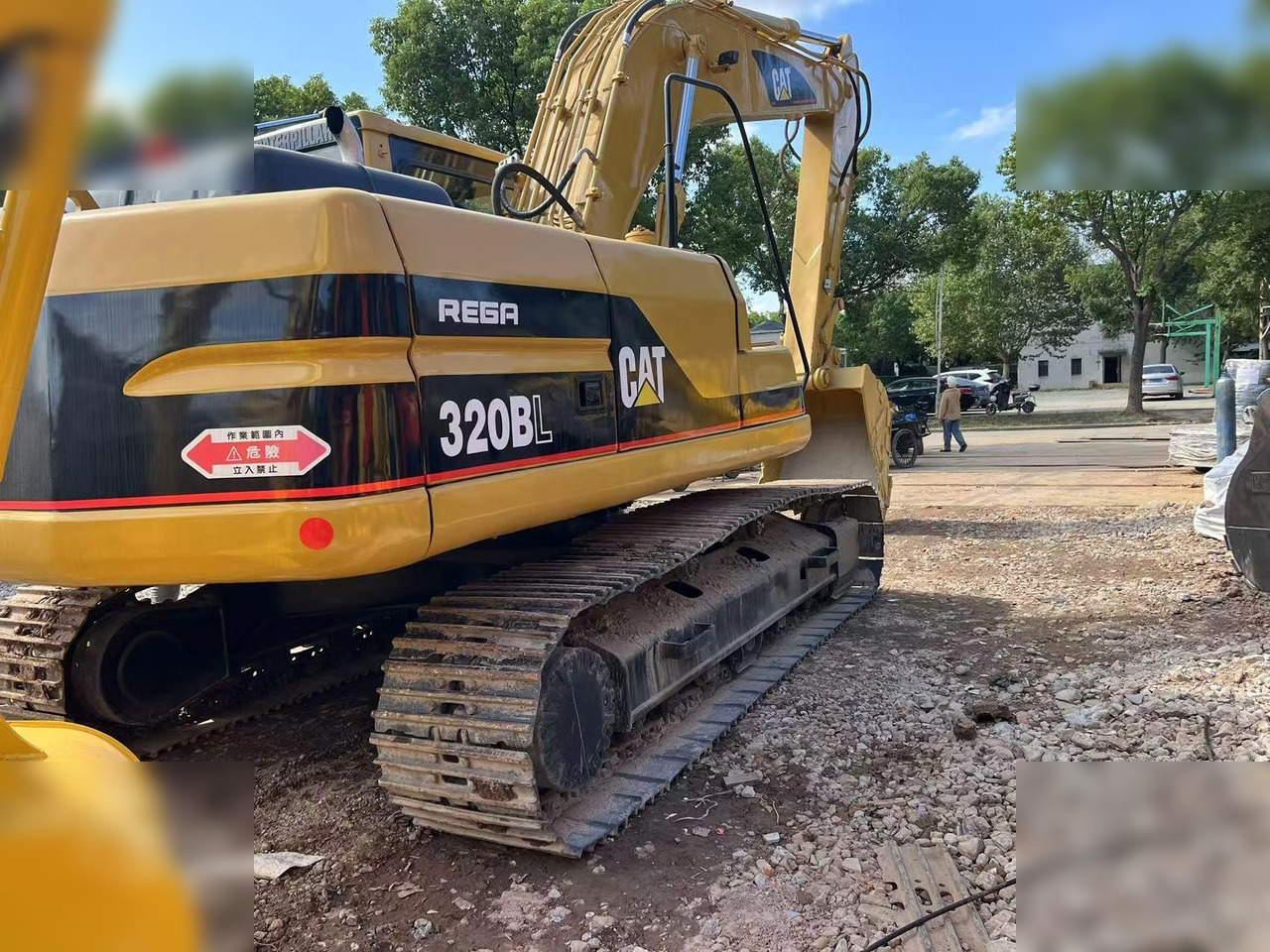 CATERPILLAR 320BL - Гусеничний екскаватор: фото 3 CATERPILLAR 320BL - Гусеничний екскаватор: фото 3