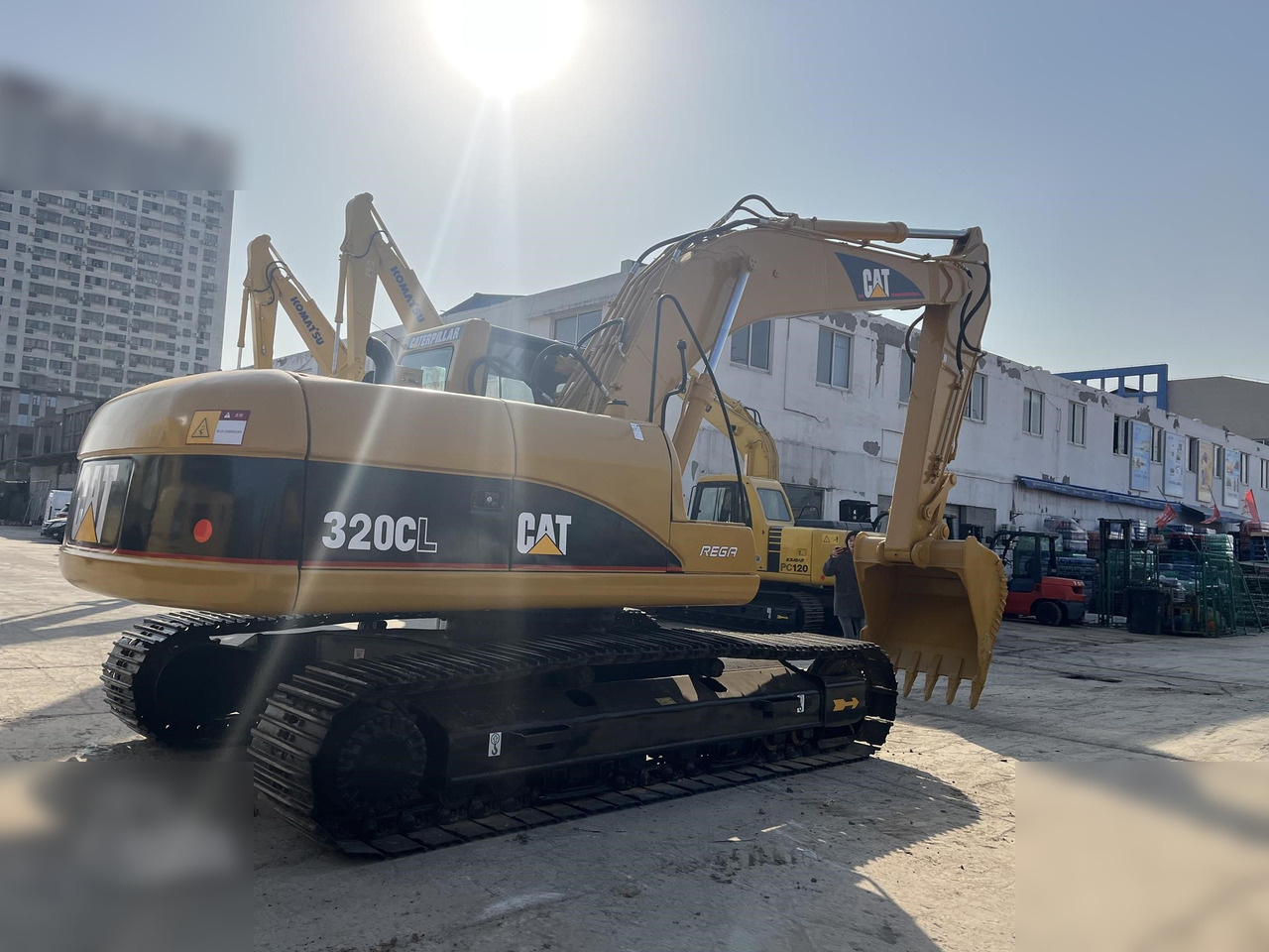 CATERPILLAR 320CL - Гусеничний екскаватор: фото 3 CATERPILLAR 320CL - Гусеничний екскаватор: фото 3