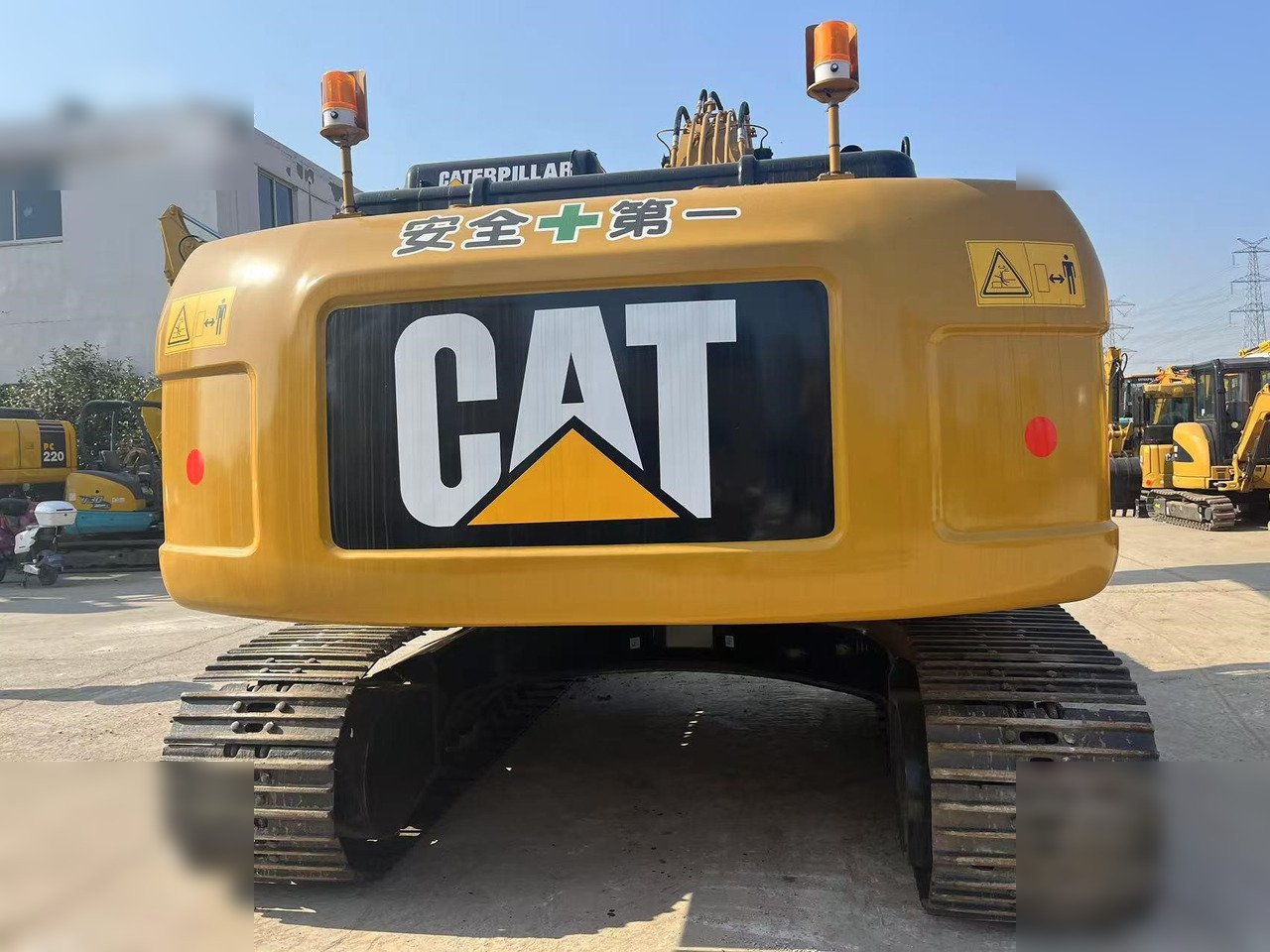 CATERPILLAR 320D - Гусеничний екскаватор: фото 4 CATERPILLAR 320D - Гусеничний екскаватор: фото 4