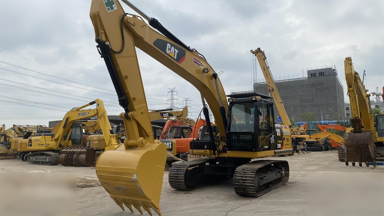 CATERPILLAR 320D - Гусеничний екскаватор: фото 4 CATERPILLAR 320D - Гусеничний екскаватор: фото 4