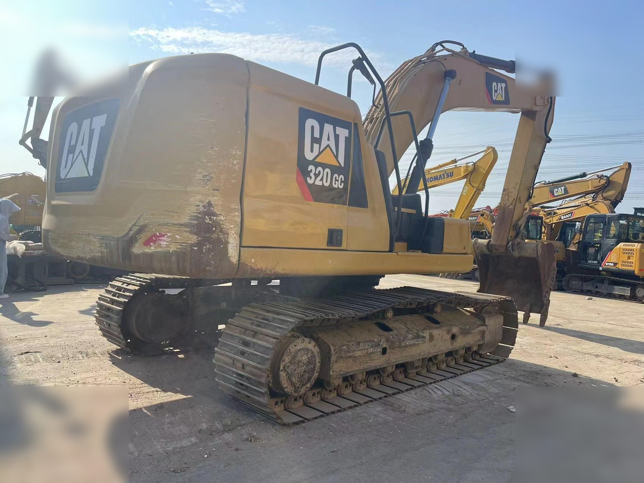 CATERPILLAR 320GC - Гусеничний екскаватор: фото 3 CATERPILLAR 320GC - Гусеничний екскаватор: фото 3