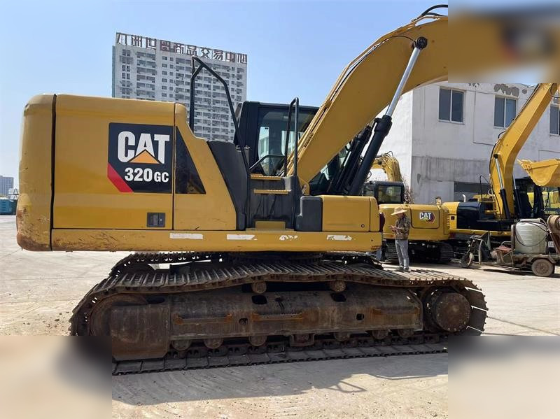 CATERPILLAR 320GC - Гусеничний екскаватор: фото 3 CATERPILLAR 320GC - Гусеничний екскаватор: фото 3