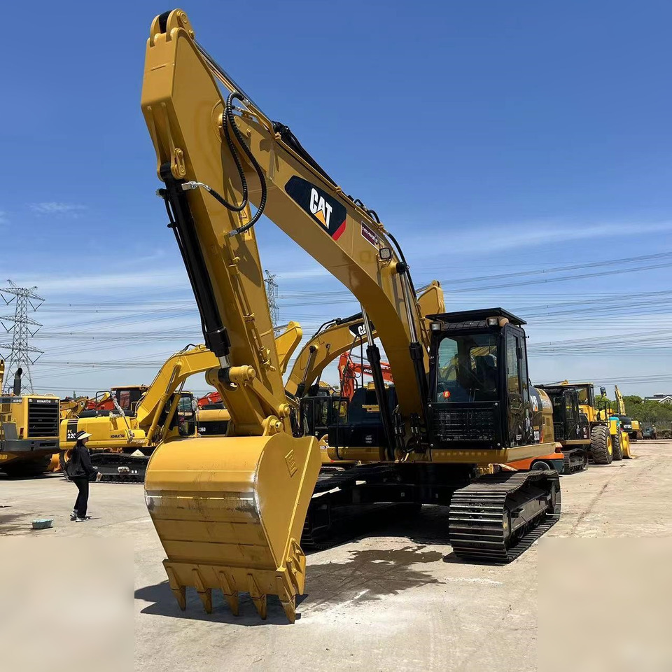 CATERPILLAR 323DL - Гусеничний екскаватор: фото 4 CATERPILLAR 323DL - Гусеничний екскаватор: фото 4