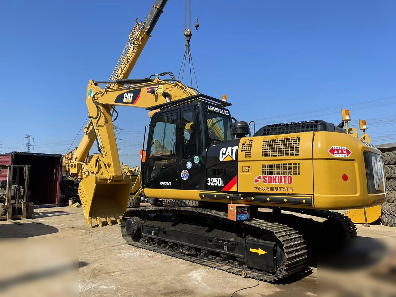 CATERPILLAR 325DL - Гусеничний екскаватор: фото 2 CATERPILLAR 325DL - Гусеничний екскаватор: фото 2