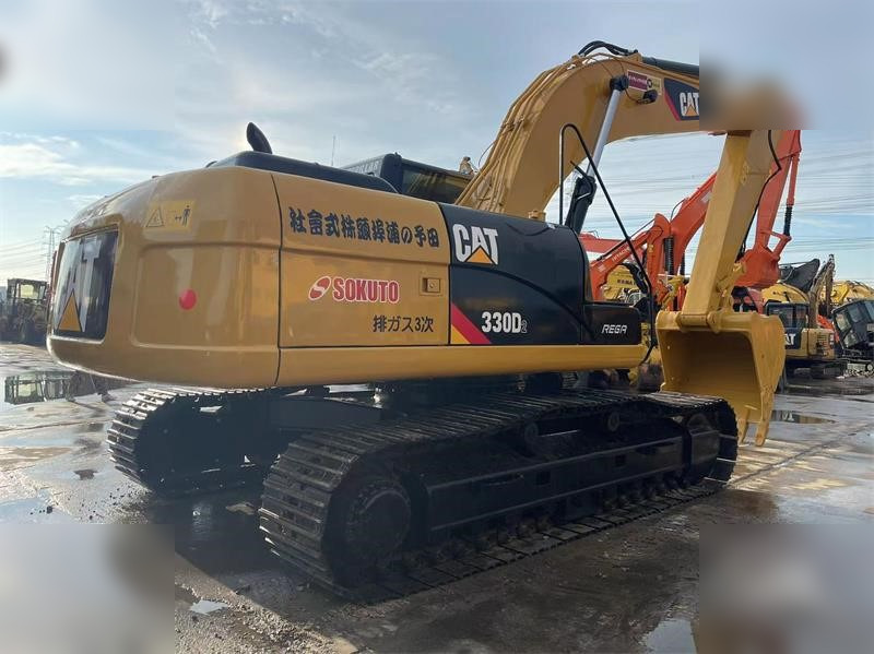 CATERPILLAR 330D - Гусеничний екскаватор: фото 3 CATERPILLAR 330D - Гусеничний екскаватор: фото 3