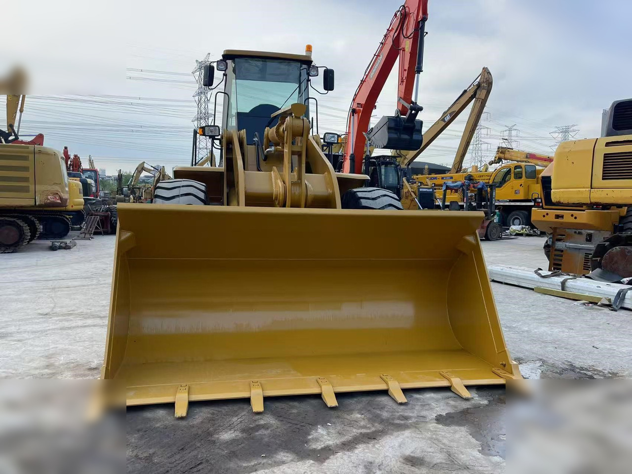 CATERPILLAR 966H - Колісний навантажувач: фото 2 CATERPILLAR 966H - Колісний навантажувач: фото 2