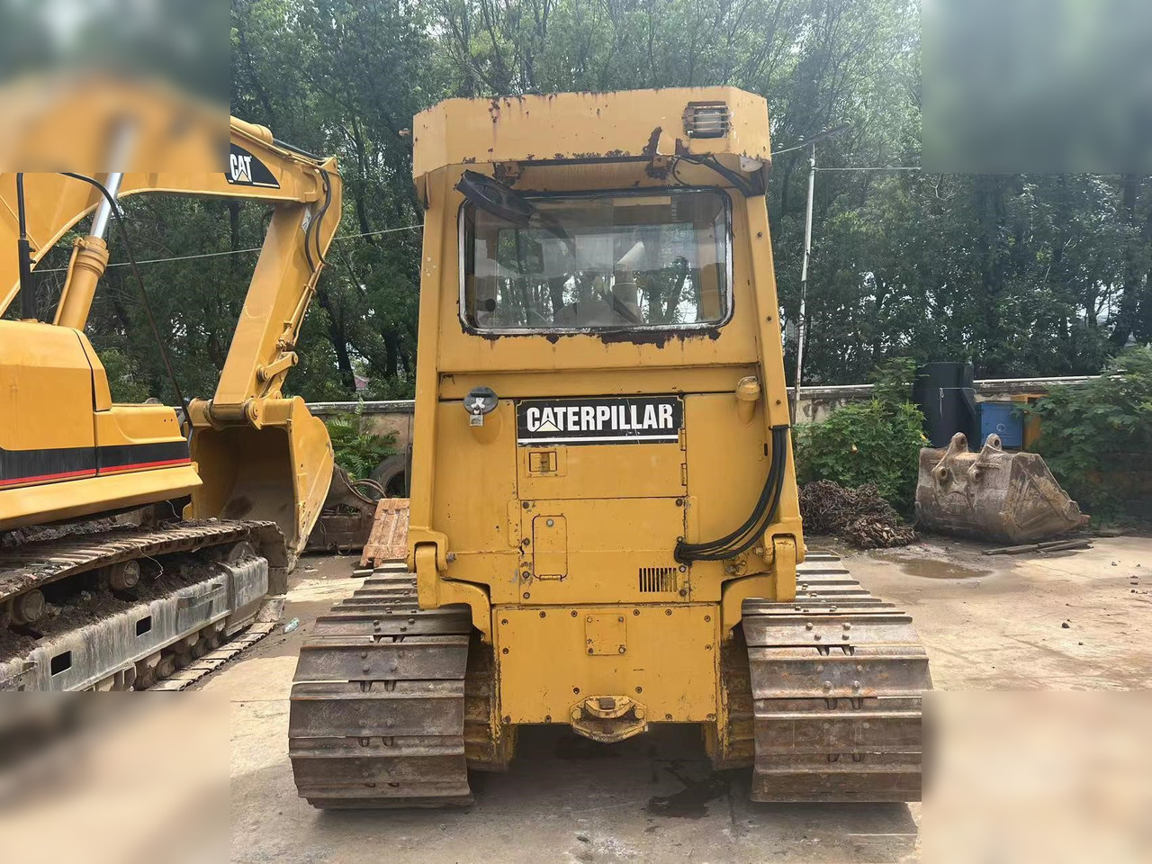 CATERPILLAR D5C - Бульдозер: фото 2 CATERPILLAR D5C - Бульдозер: фото 2