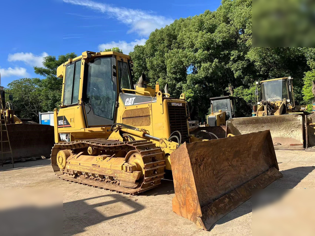 CATERPILLAR D5G XL - Бульдозер: фото 2 CATERPILLAR D5G XL - Бульдозер: фото 2