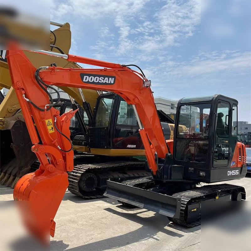 DOOSAN DH55-V - Міні-екскаватор: фото 2 DOOSAN DH55-V - Міні-екскаватор: фото 2