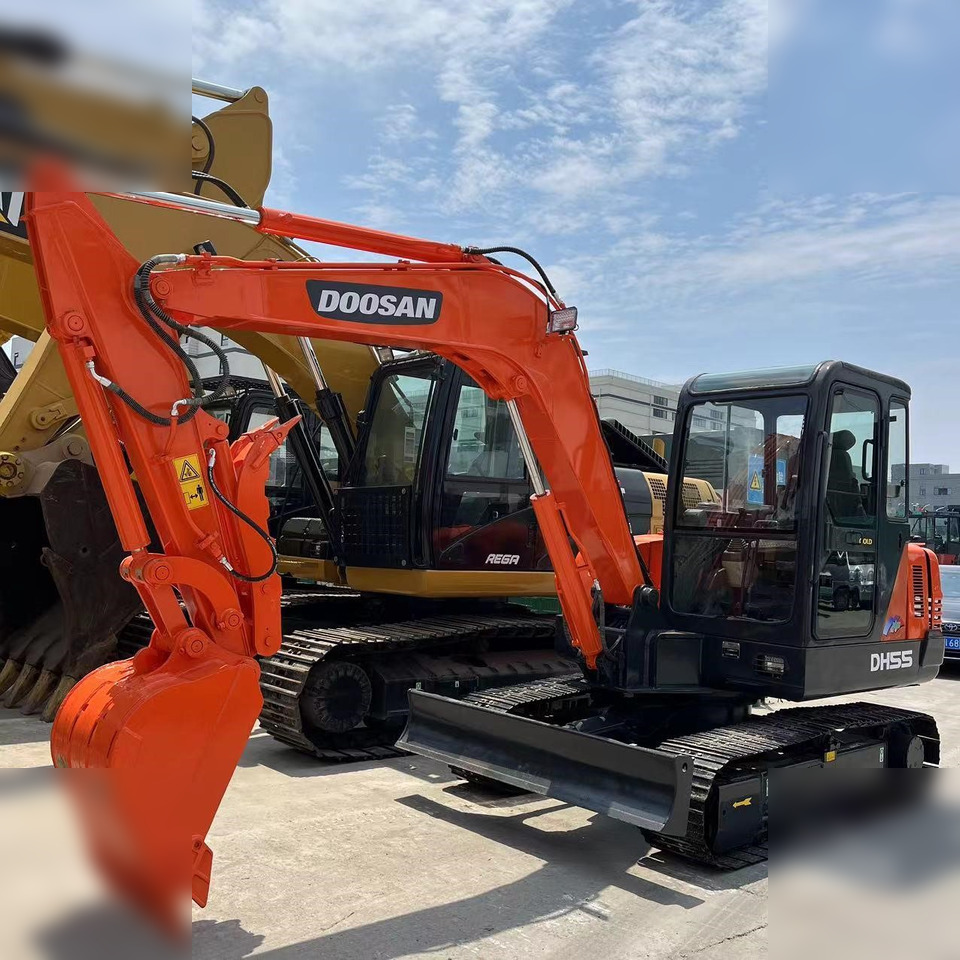 DOOSAN DH55-V - Міні-екскаватор: фото 3 DOOSAN DH55-V - Міні-екскаватор: фото 3