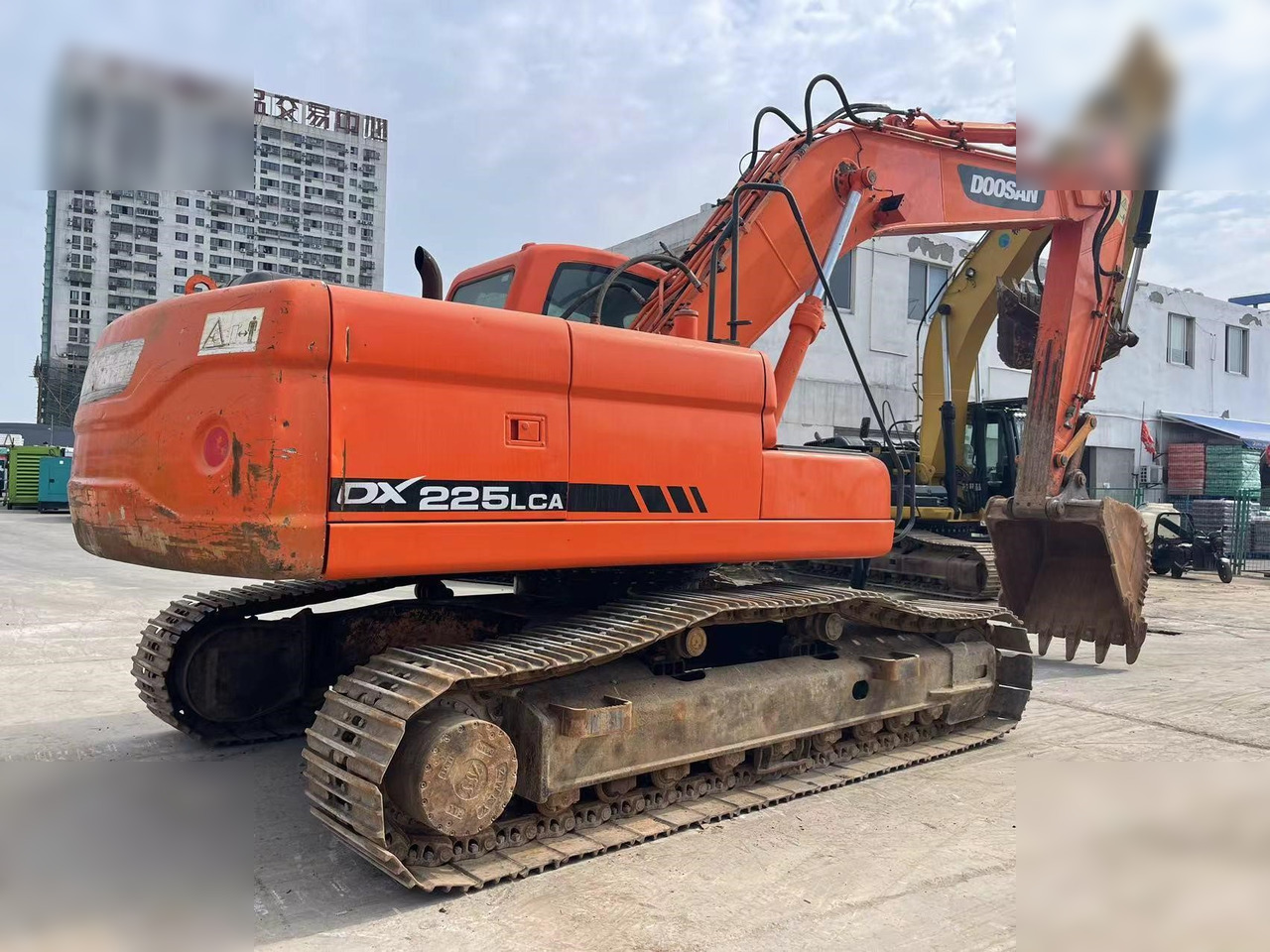 DOOSAN DX225 LCA - Гусеничний екскаватор: фото 3 DOOSAN DX225 LCA - Гусеничний екскаватор: фото 3