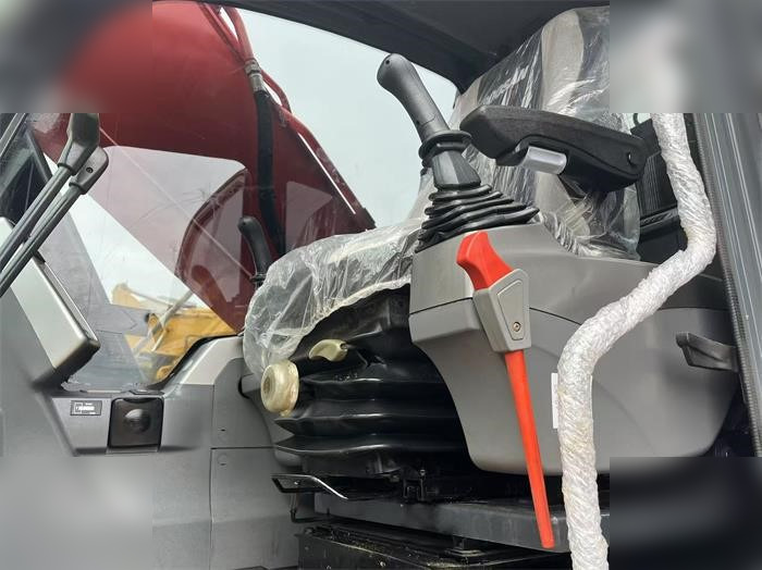 DOOSAN DX225 LCA - Гусеничний екскаватор: фото 5 DOOSAN DX225 LCA - Гусеничний екскаватор: фото 5