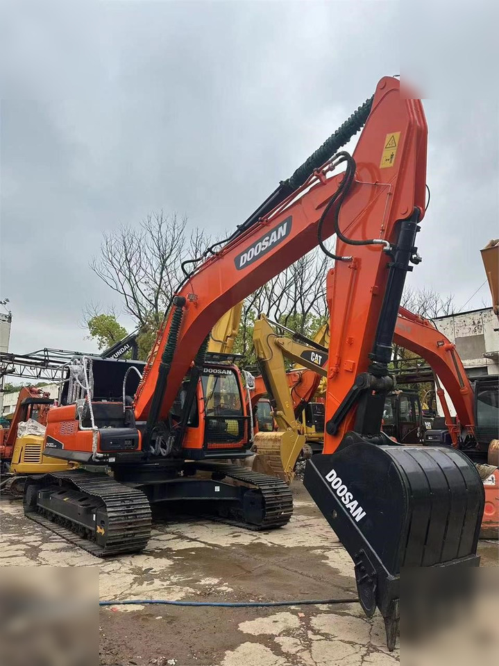 DOOSAN DX300 LC - Гусеничний екскаватор: фото 5 DOOSAN DX300 LC - Гусеничний екскаватор: фото 5