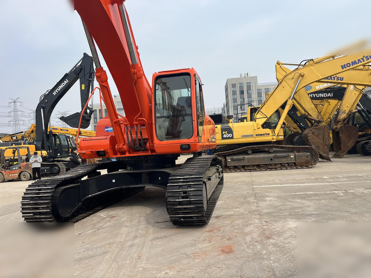 DOOSAN DX420 LC-9C - Гусеничний екскаватор: фото 4 DOOSAN DX420 LC-9C - Гусеничний екскаватор: фото 4