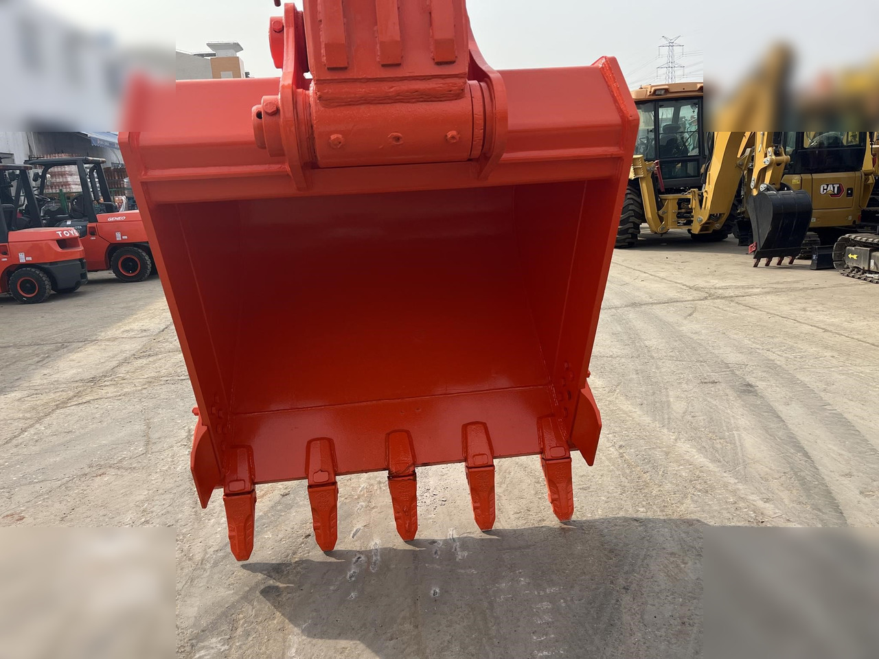 DOOSAN DX420 LC-9C - Гусеничний екскаватор: фото 3 DOOSAN DX420 LC-9C - Гусеничний екскаватор: фото 3