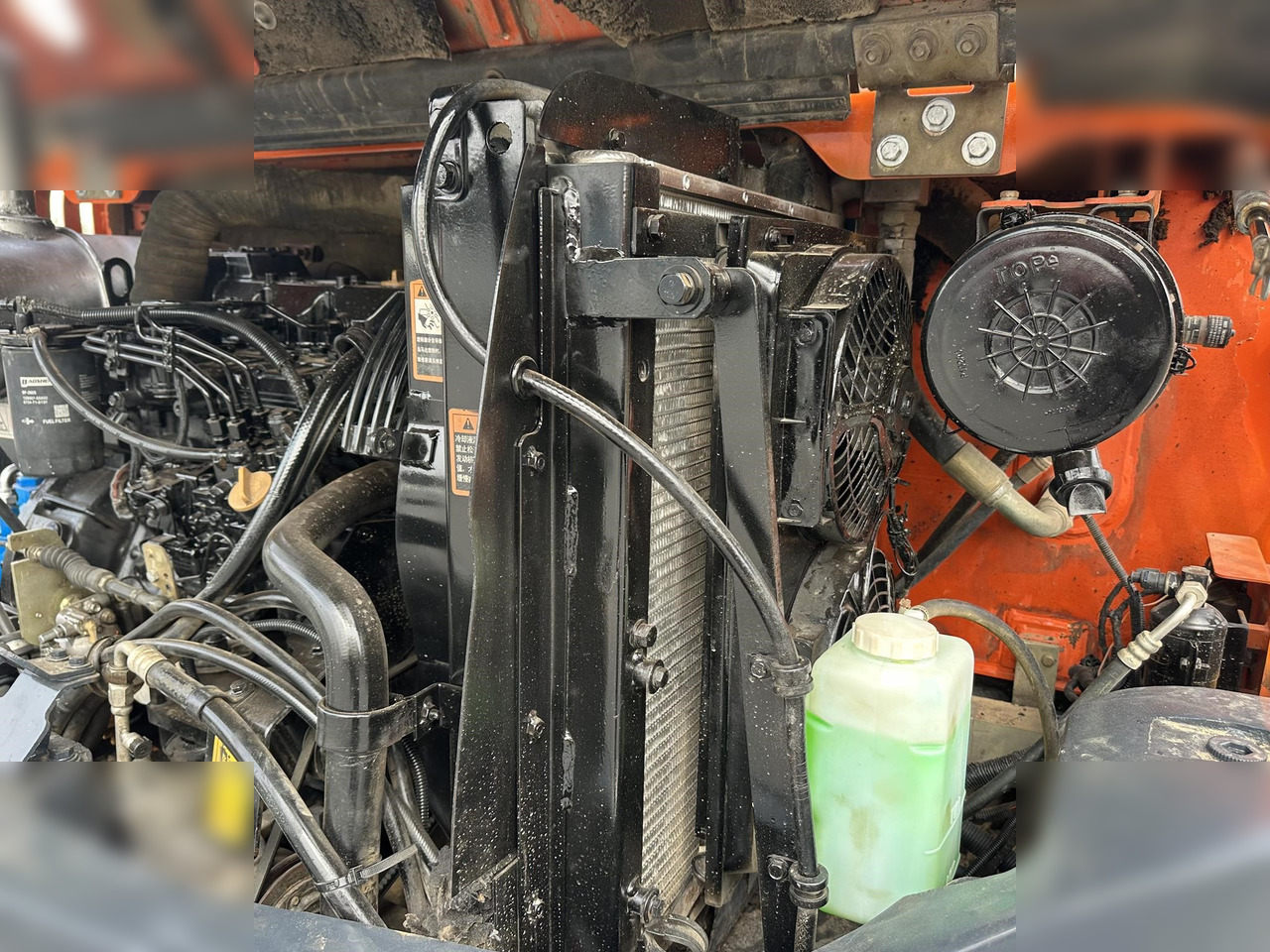 DOOSAN DX75-9CN - Гусеничний екскаватор: фото 5 DOOSAN DX75-9CN - Гусеничний екскаватор: фото 5