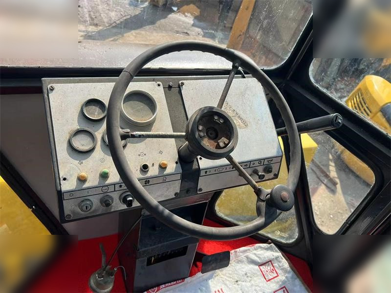 DYNAPAC CA251D - Компактор: фото 3 DYNAPAC CA251D - Компактор: фото 3