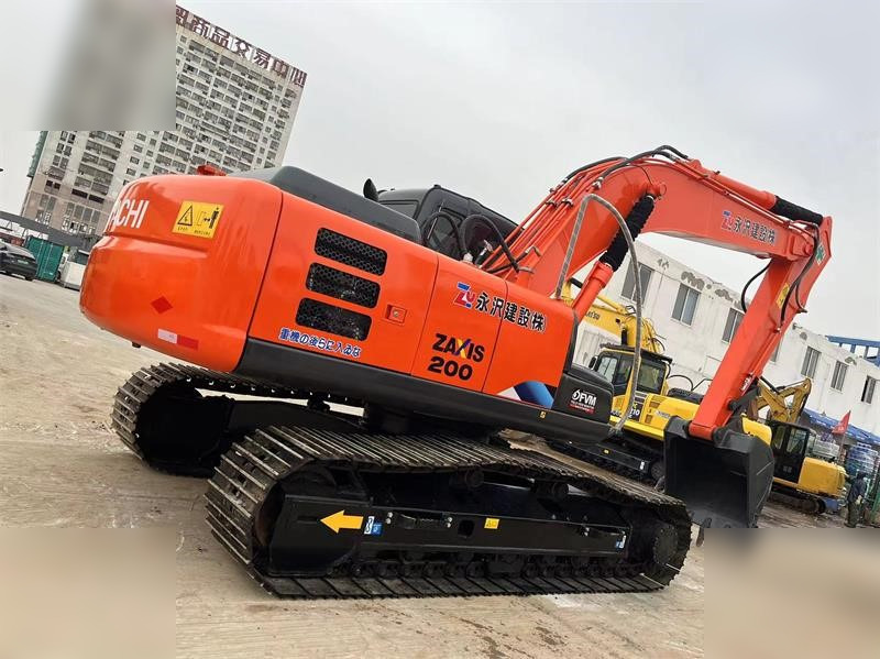 HITACHI ZX200-3 - Гусеничний екскаватор: фото 5 HITACHI ZX200-3 - Гусеничний екскаватор: фото 5
