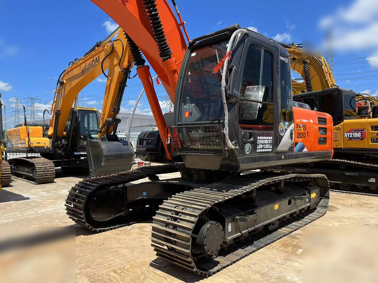 HITACHI ZX200-3G - Гусеничний екскаватор: фото 3 HITACHI ZX200-3G - Гусеничний екскаватор: фото 3