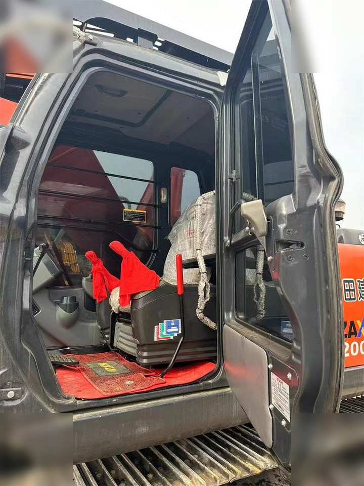 Гусеничний екскаватор HITACHI ZX200-3G: фото 9