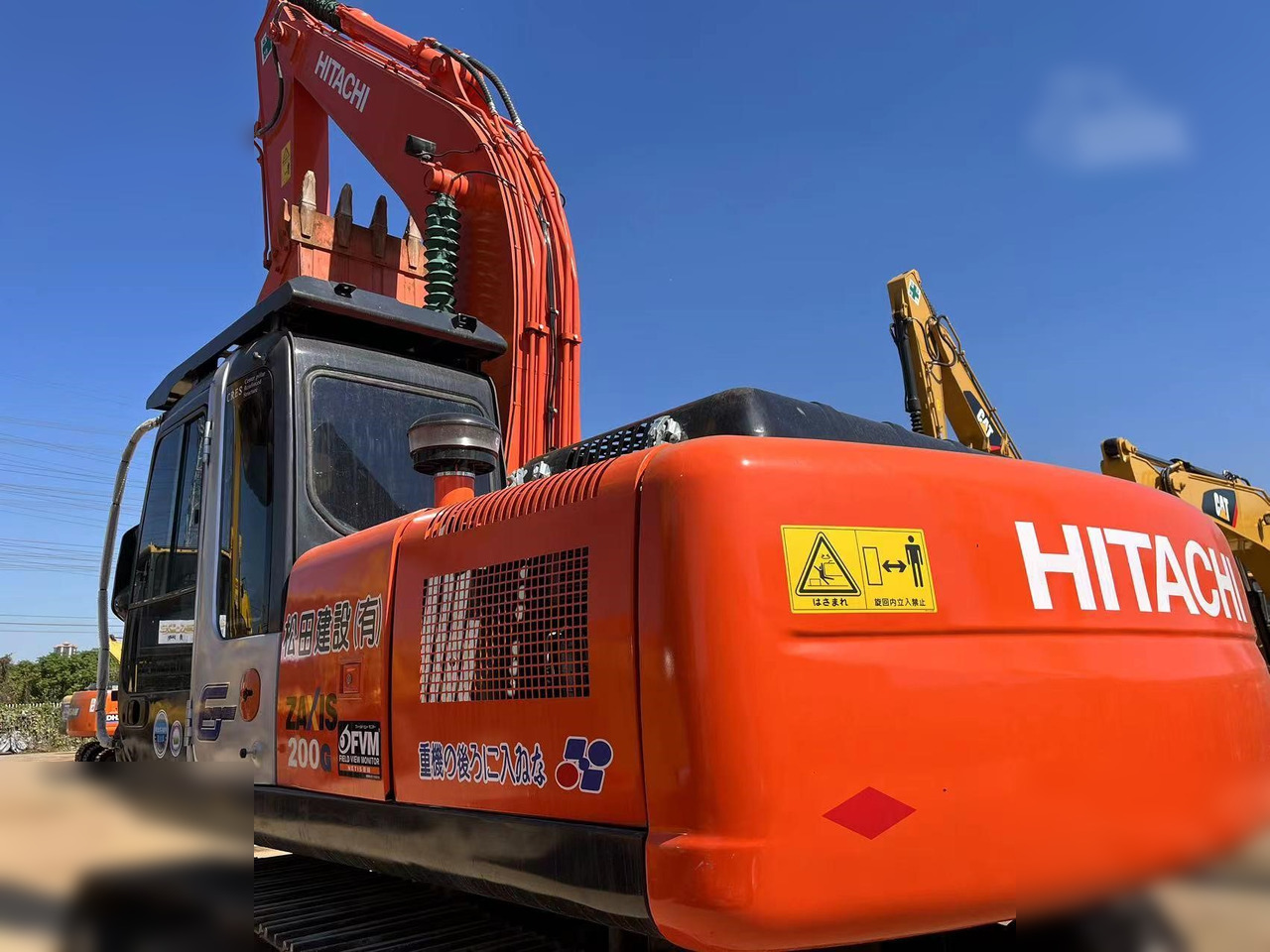 HITACHI ZX200 - Гусеничний екскаватор: фото 3 HITACHI ZX200 - Гусеничний екскаватор: фото 3