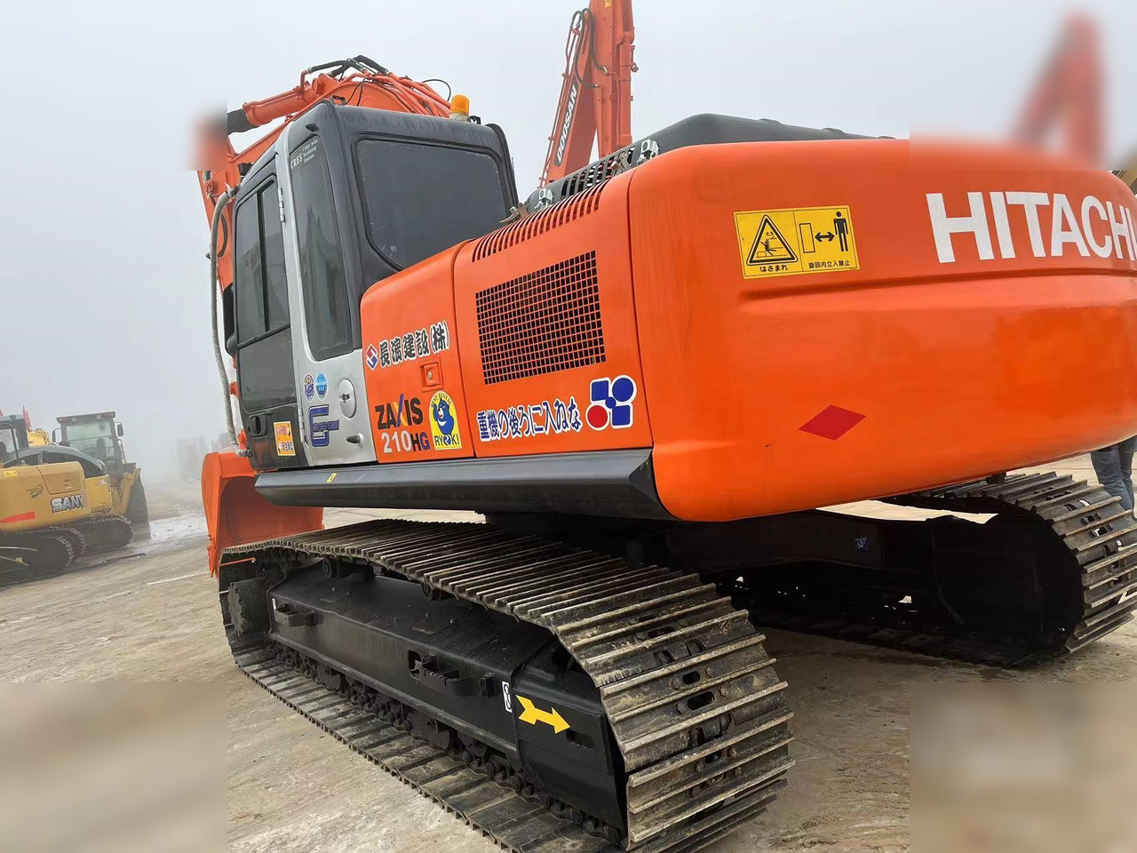 HITACHI ZX210 LC-3G - Гусеничний екскаватор: фото 3 HITACHI ZX210 LC-3G - Гусеничний екскаватор: фото 3