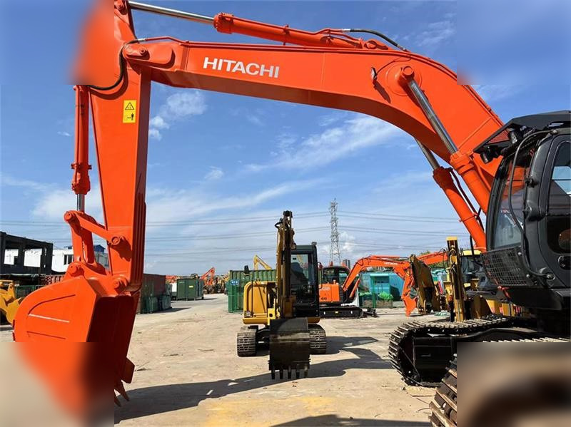 HITACHI ZX350H-3 - Гусеничний екскаватор: фото 5 HITACHI ZX350H-3 - Гусеничний екскаватор: фото 5