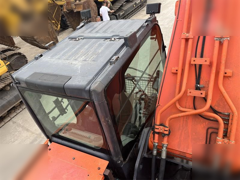 HITACHI ZX350H-5G - Гусеничний екскаватор: фото 3 HITACHI ZX350H-5G - Гусеничний екскаватор: фото 3