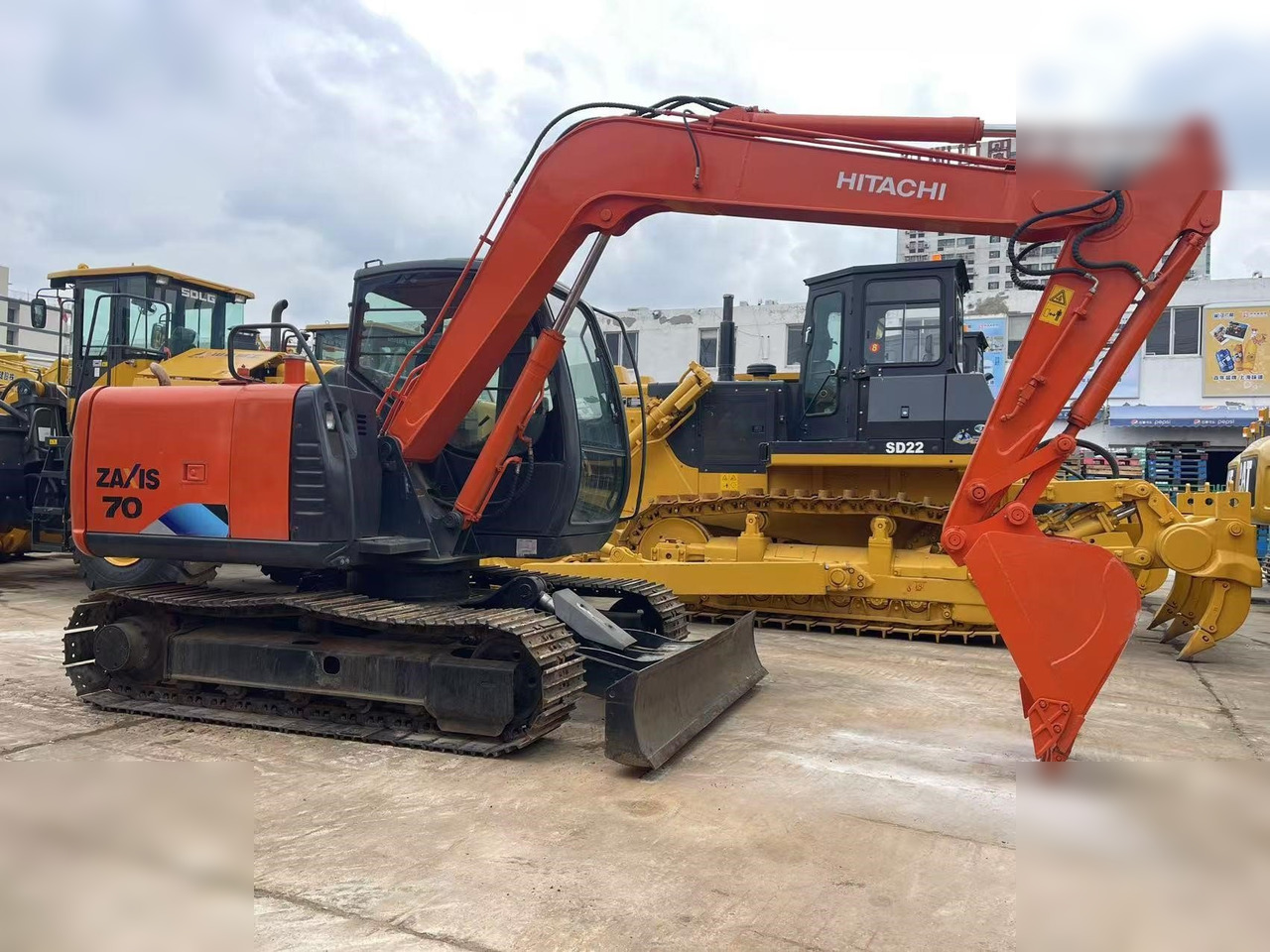 HITACHI ZX70 - Гусеничний екскаватор: фото 4 HITACHI ZX70 - Гусеничний екскаватор: фото 4