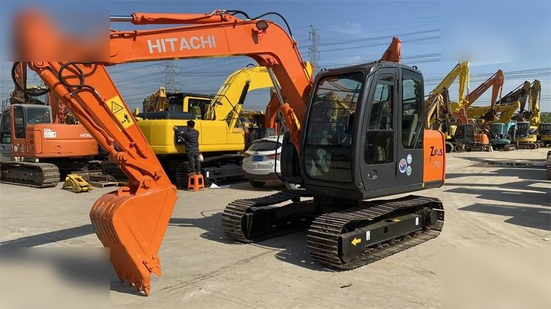 HITACHI ZX70 - Гусеничний екскаватор: фото 4 HITACHI ZX70 - Гусеничний екскаватор: фото 4