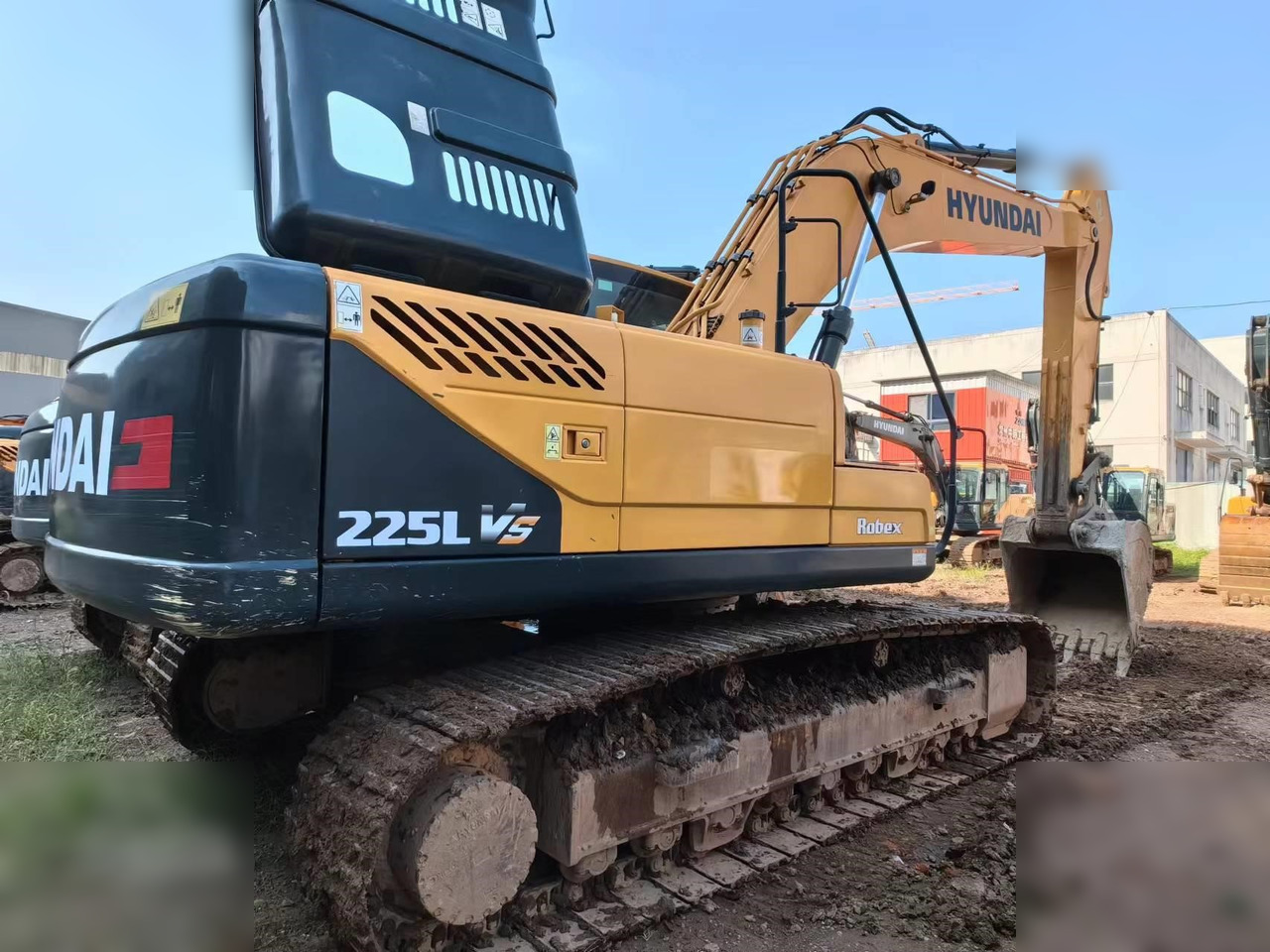 HYUNDAI 225LC-9 - Гусеничний екскаватор: фото 2 HYUNDAI 225LC-9 - Гусеничний екскаватор: фото 2