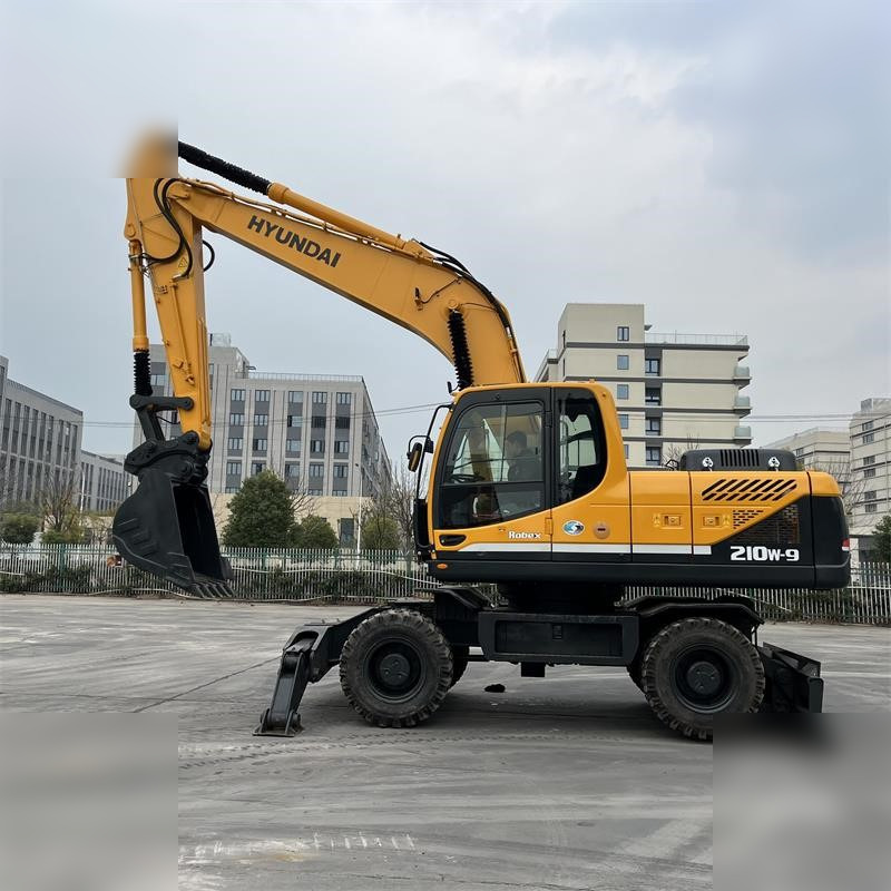 HYUNDAI ROBEX 210W-9 - Колісний екскаватор: фото 4 HYUNDAI ROBEX 210W-9 - Колісний екскаватор: фото 4