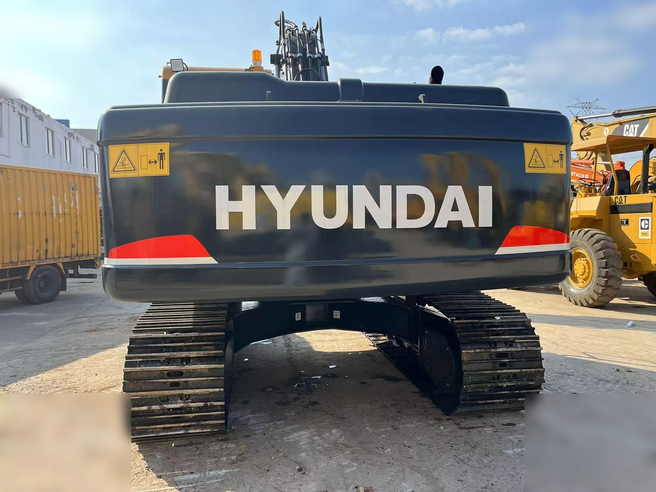 HYUNDAI ROBEX 220 LC-9S - Гусеничний екскаватор: фото 3 HYUNDAI ROBEX 220 LC-9S - Гусеничний екскаватор: фото 3