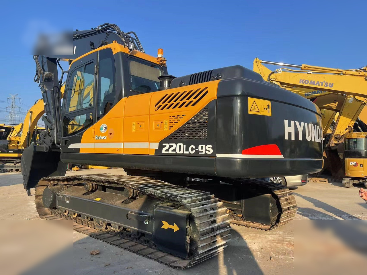 HYUNDAI ROBEX 220 LC-9S - Гусеничний екскаватор: фото 3 HYUNDAI ROBEX 220 LC-9S - Гусеничний екскаватор: фото 3