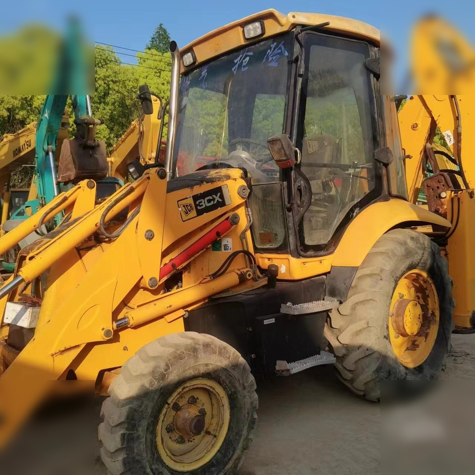 JCB 3CX - Екскаватор-навантажувач: фото 2 JCB 3CX - Екскаватор-навантажувач: фото 2